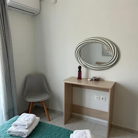 Emerald Cozy Apartment Rhodes City