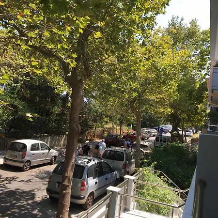 Emerald Cozy * Rhodes City