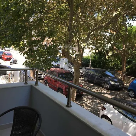 Emerald Cozy アパート *