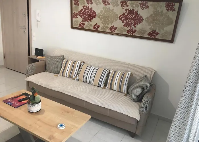 Emerald Cozy * Rhodes City