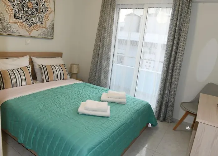 Emerald Cozy * Rhodes City